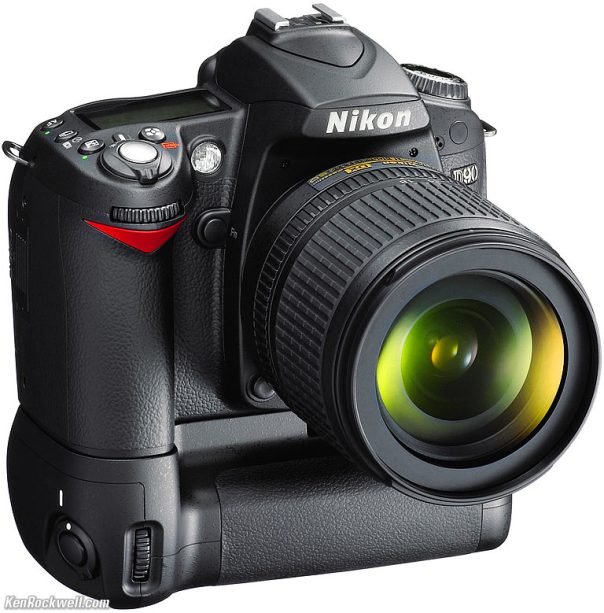 Nikon D90 plus BG