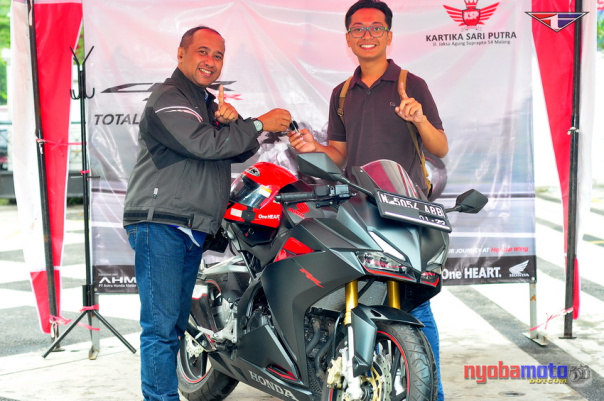 honda-cbr250rr-kartika-sari_unit-test-ride