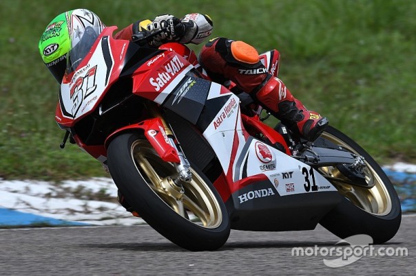 Gerry Salim Tim AHRT Honda CBR250RR di AP250 ARRC 2017 juara 1