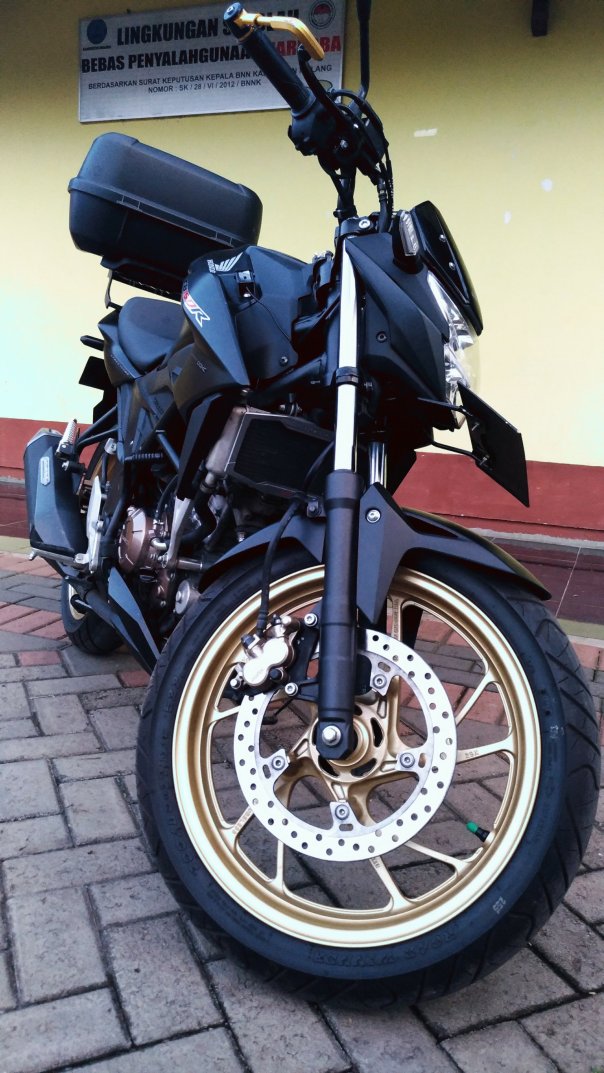 maisibi - honda new cb150r stallion black_1578797972..jpg